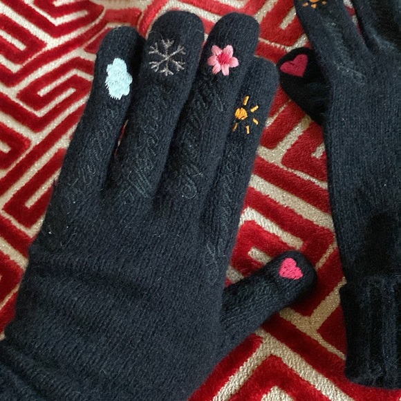 Moschino Lambswool Angora Stretch Embroidered Gloves Never Used Made in Italy - Picture 16 of 16